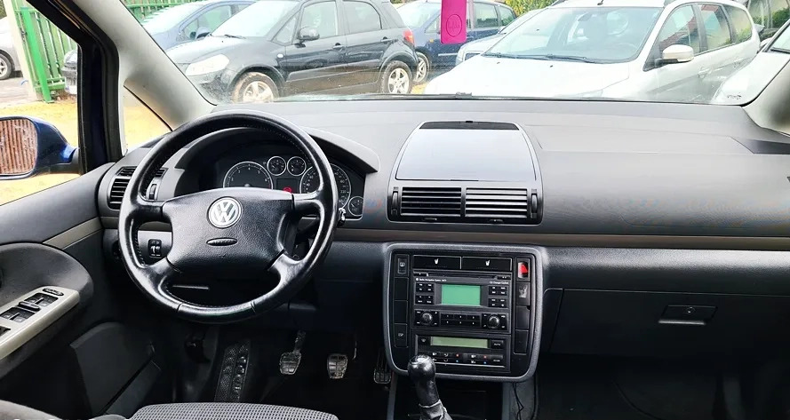 Volkswagen Sharan cena 18700 przebieg: 224000, rok produkcji 2006 z Pruszków małe 742